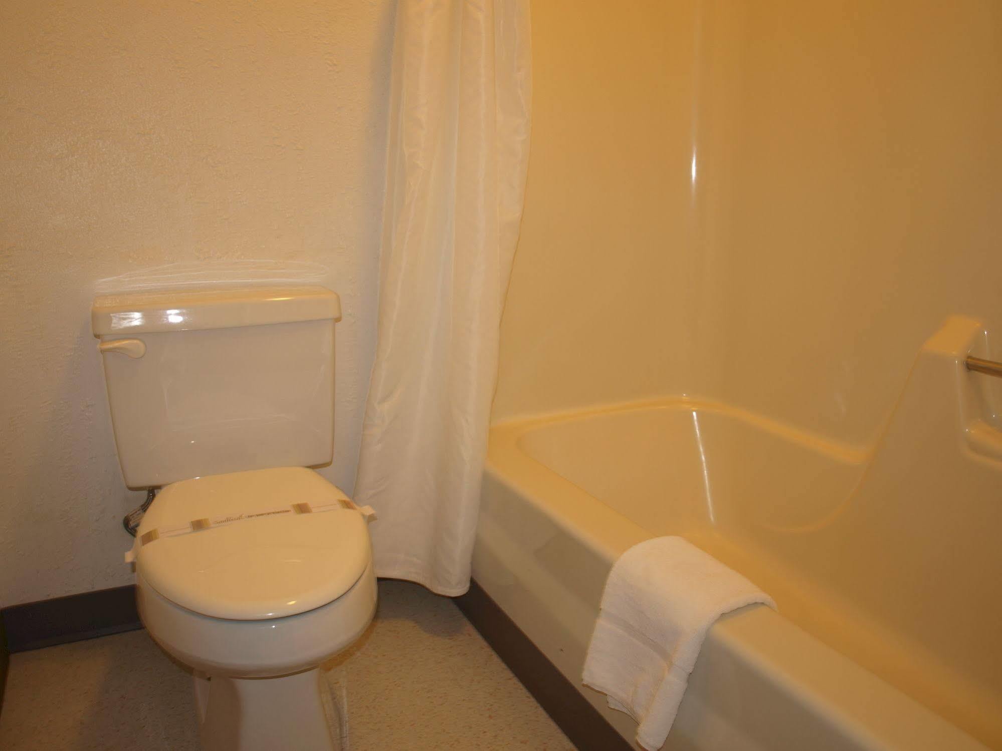 Yellowstone River Inn Glendive Zewnętrze zdjęcie